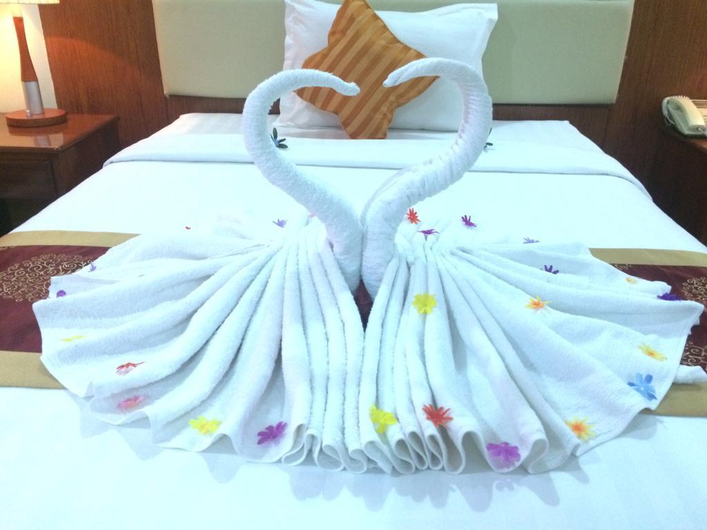 Huang Ting Hotel プノンペン エクステリア 写真